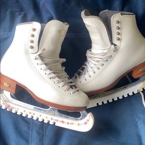 Professional Riedel Figure Skates size 4.5